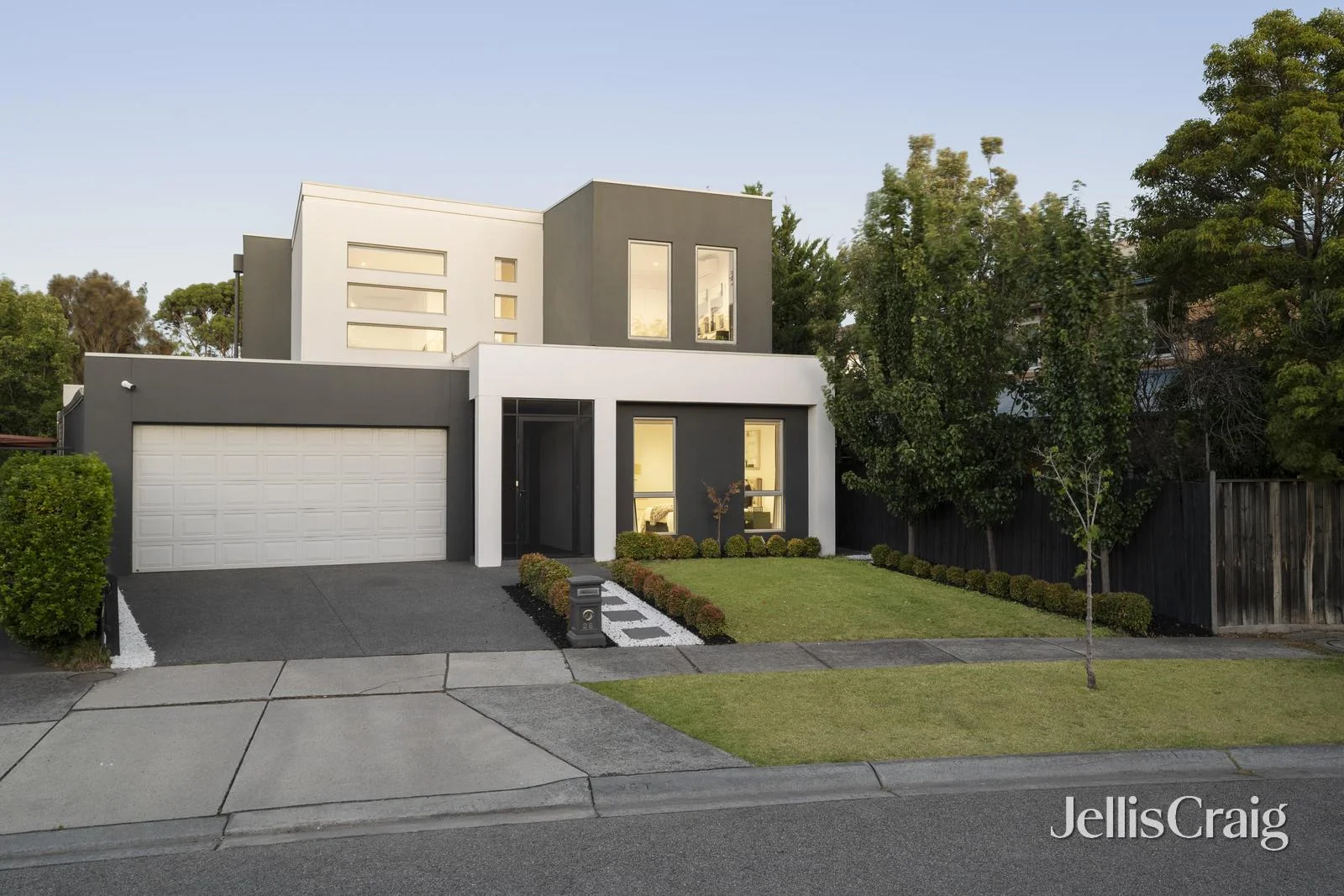 Additional image 2 of 28 Winston Way, Murrumbeena VIC 3163