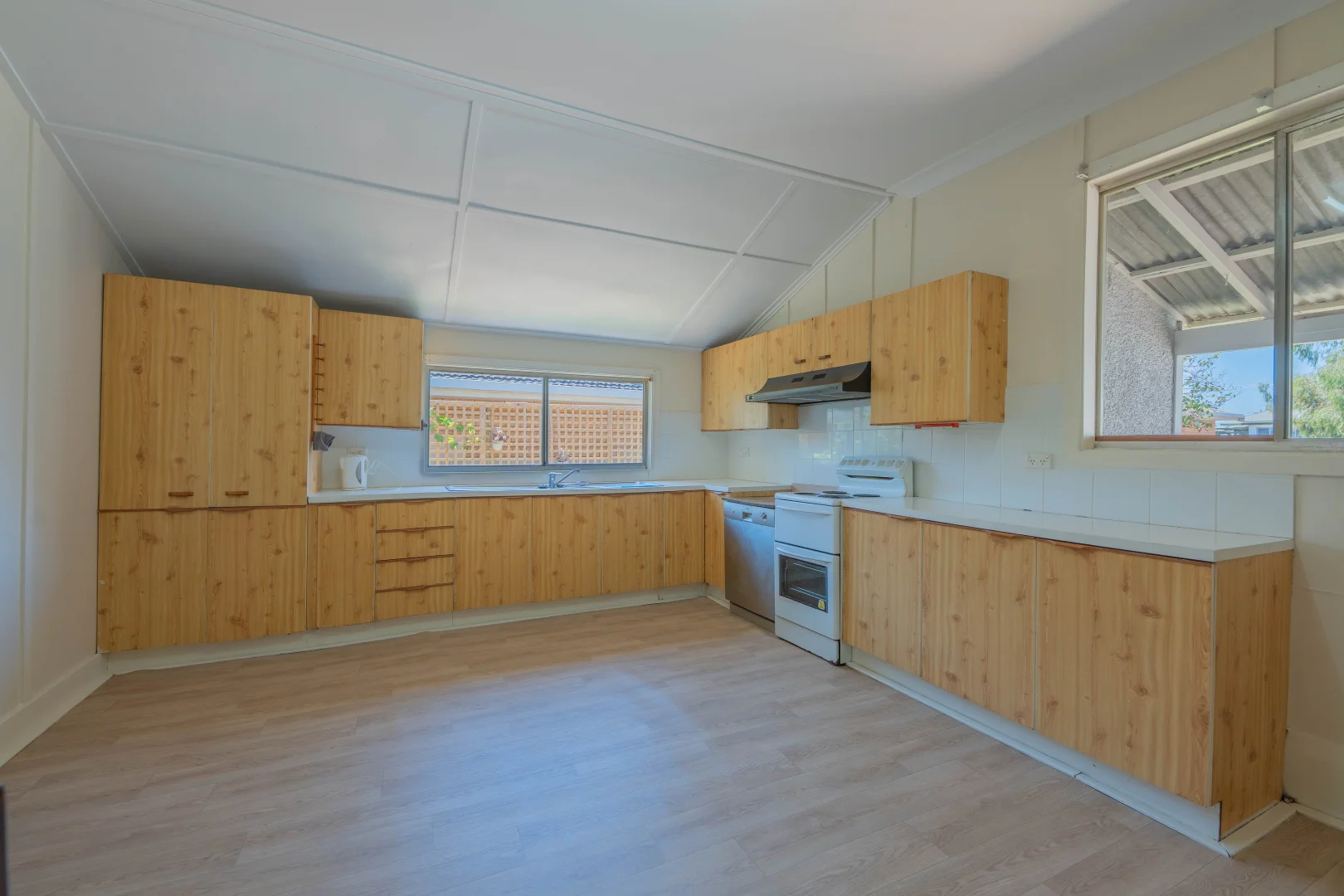 Additional image 27 of 46 Court Street, West Wyalong NSW 2671