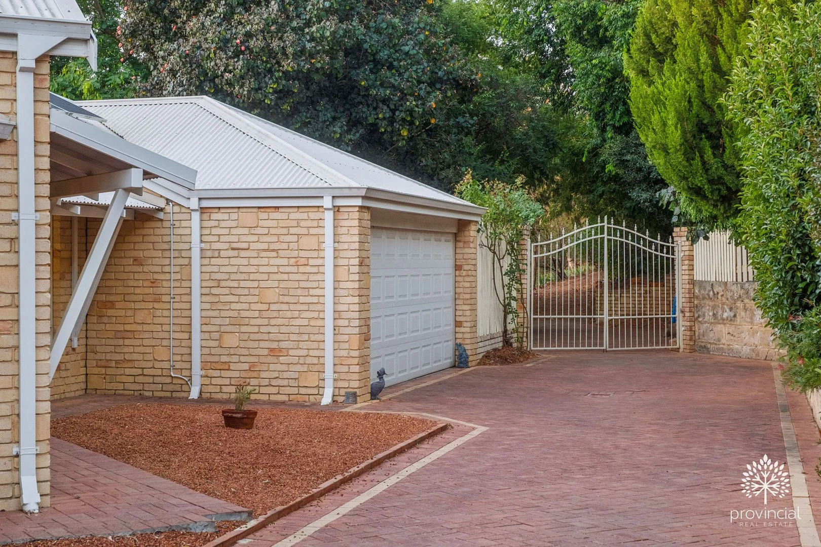 Additional image 7 of 3 Jaraba Avenue, Gooseberry Hill WA 6076