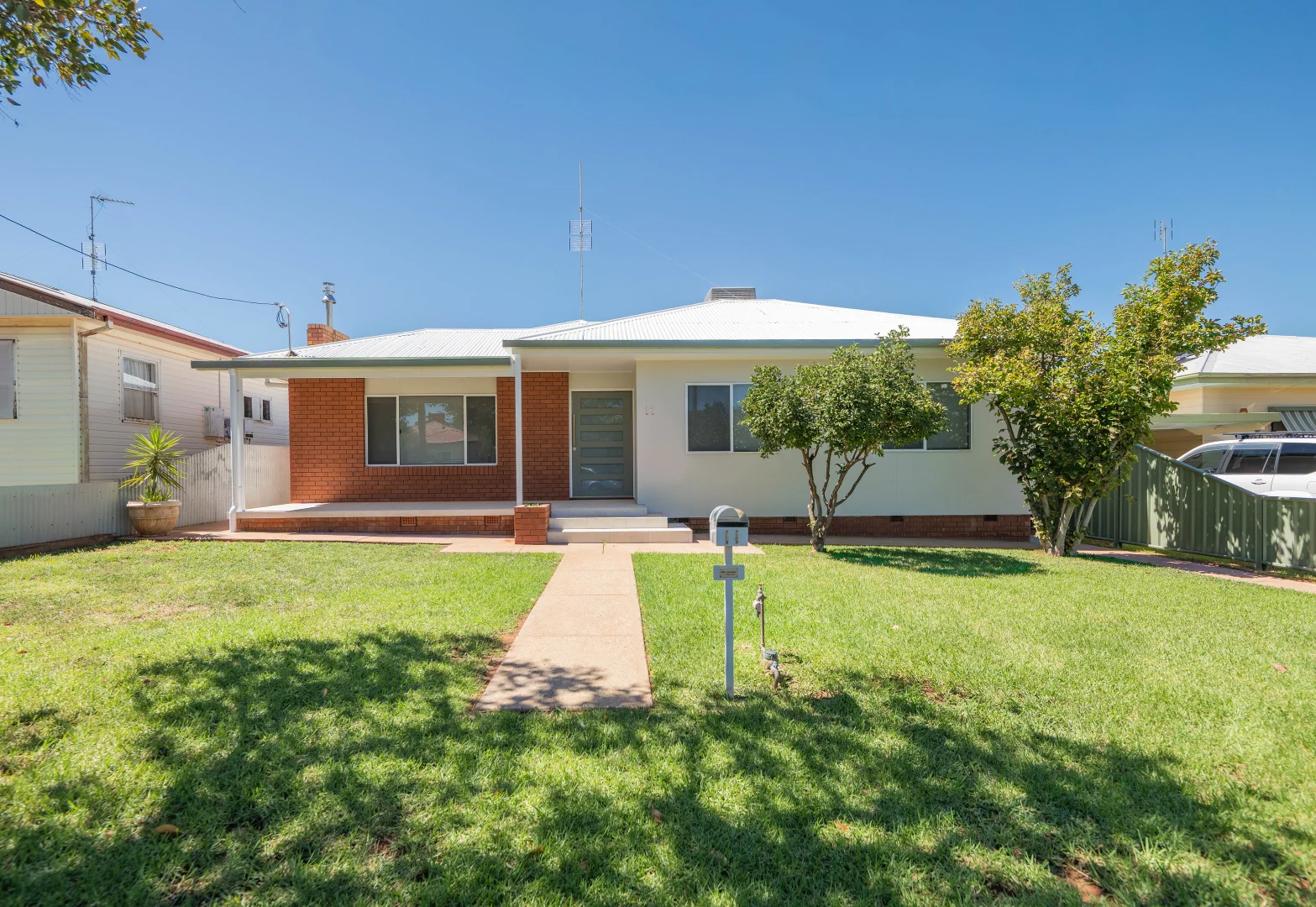 Additional image 2 of 11 Wattle Street, Parkes NSW 2870