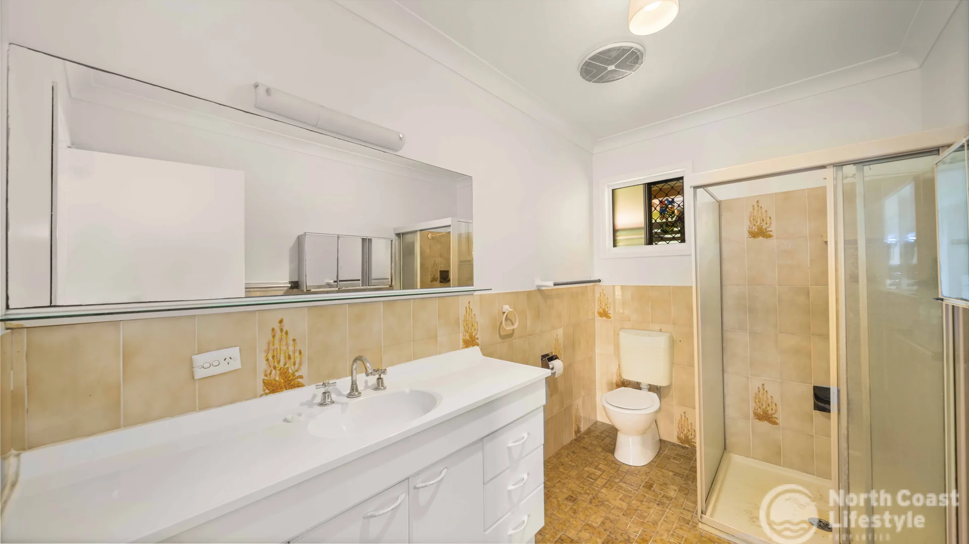 Additional image 15 of 14 Yengarie Way, Ocean Shores NSW 2483