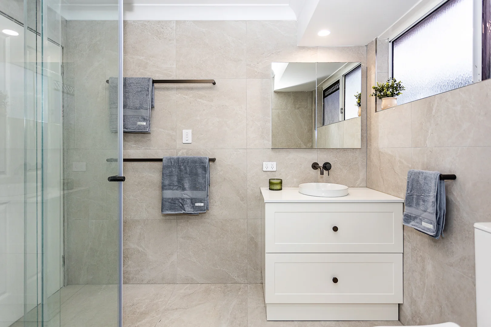 Additional image 5 of 9 Macrobert Street, Highland Park QLD 4211