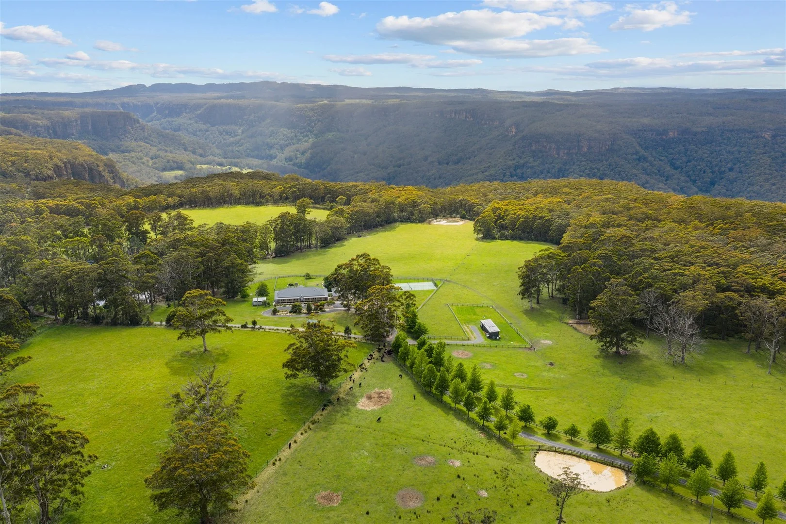 233 Wallaby Hill Road, Robertson NSW 2577