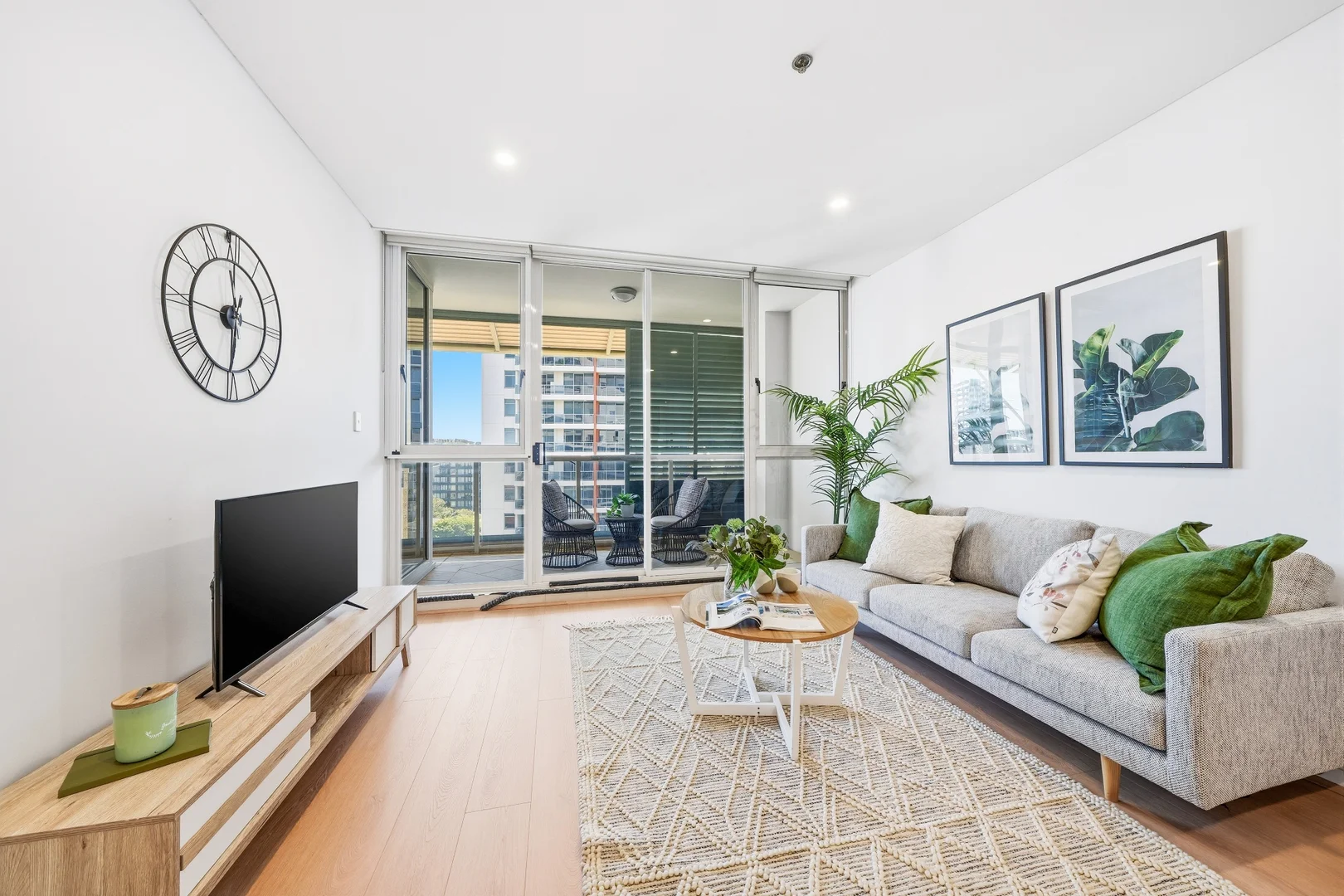 Additional image 7 of 337/8 Lachlan St, Waterloo NSW 2017