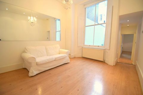 17 Queensborough Terrace, London W2