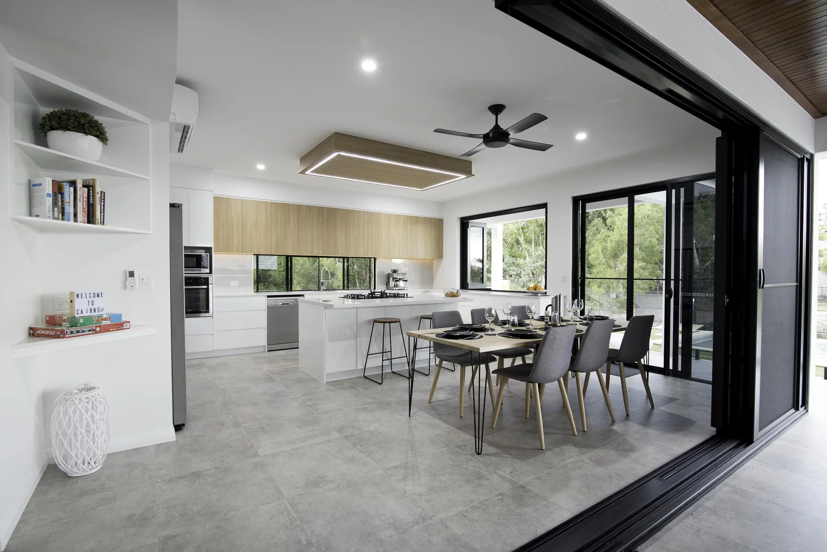 Additional image 4 of 34 Blue Water Lane, Trinity Beach QLD 4879