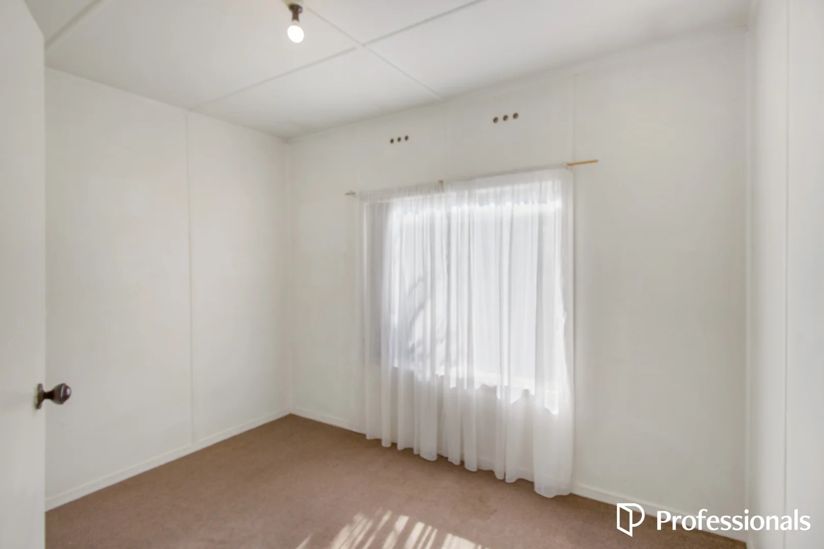 Additional image 5 of 150 Macleay Street, Mount Austin NSW 2650