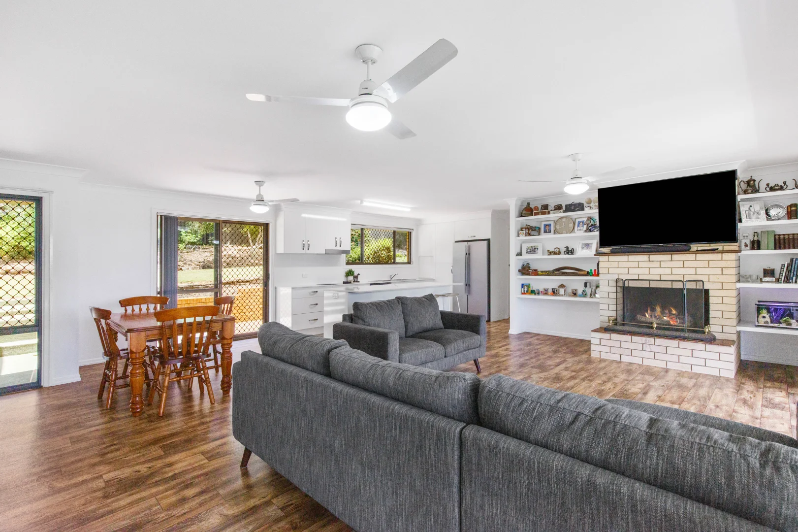 Additional image 15 of 4 Percival Road, Chatsworth QLD 4570