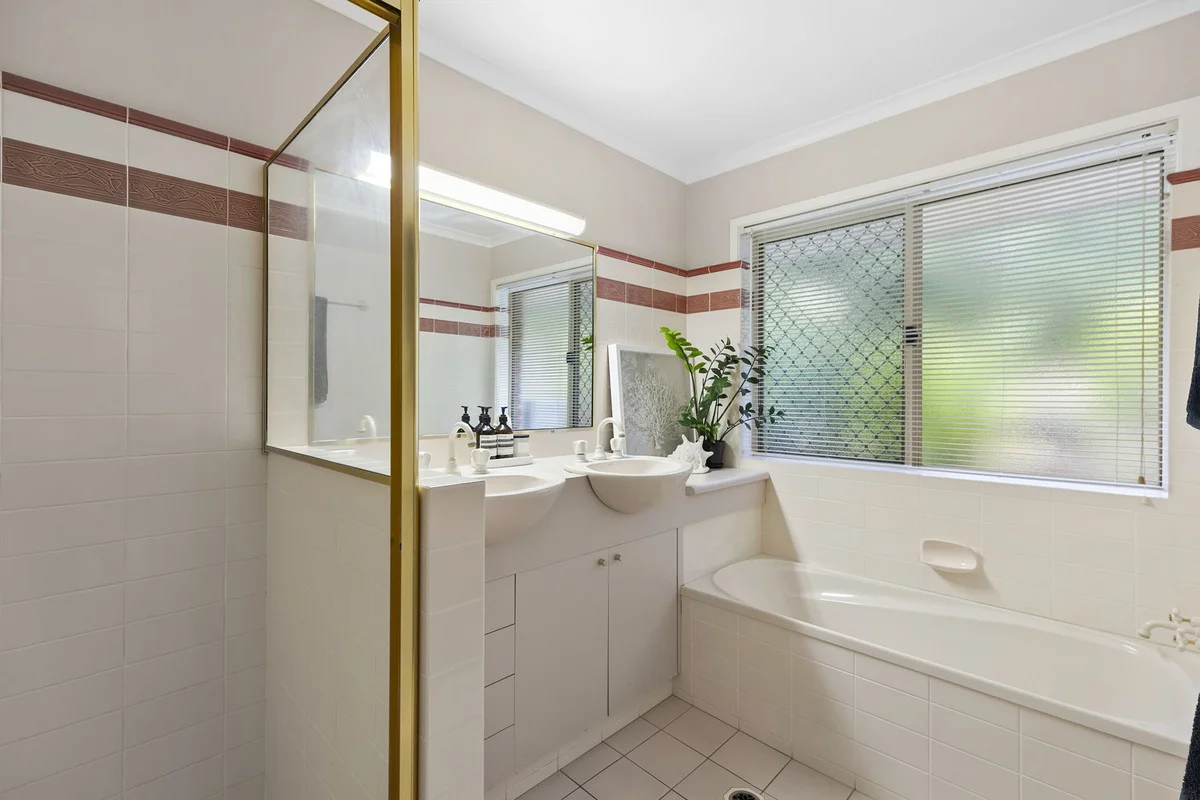 Additional image 16 of 7 Dornie Place, Fig Tree Pocket QLD 4069