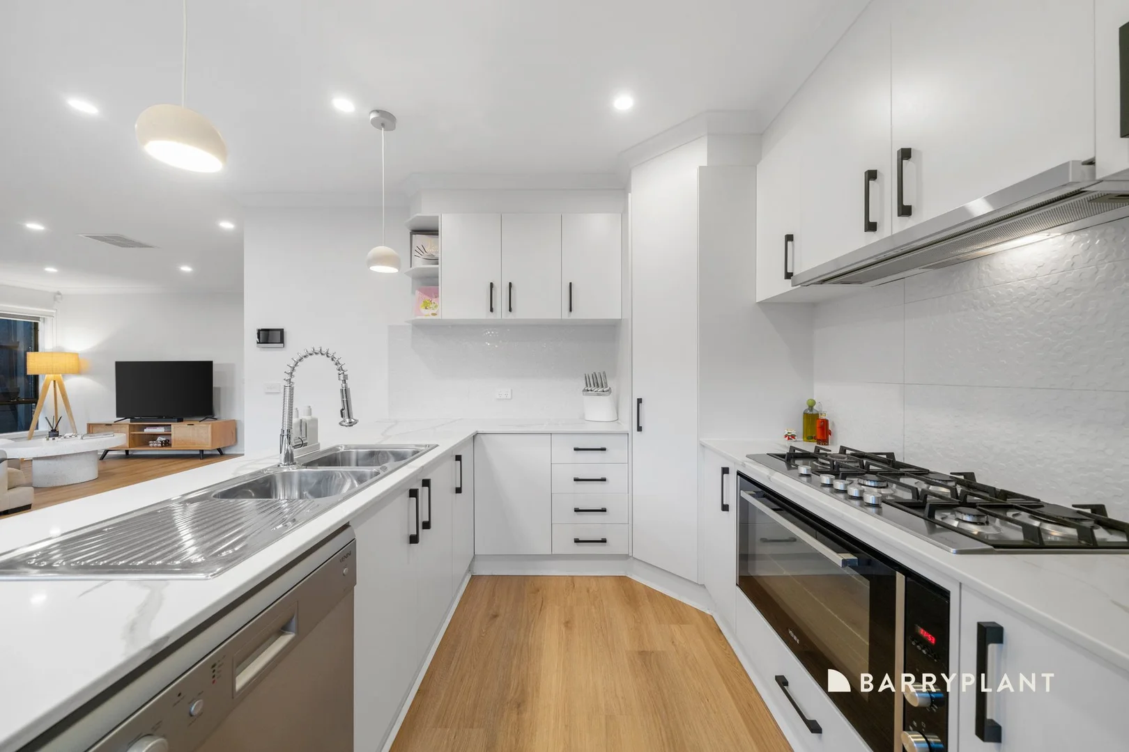 Additional image 5 of 9 College Road, Doreen VIC 3754