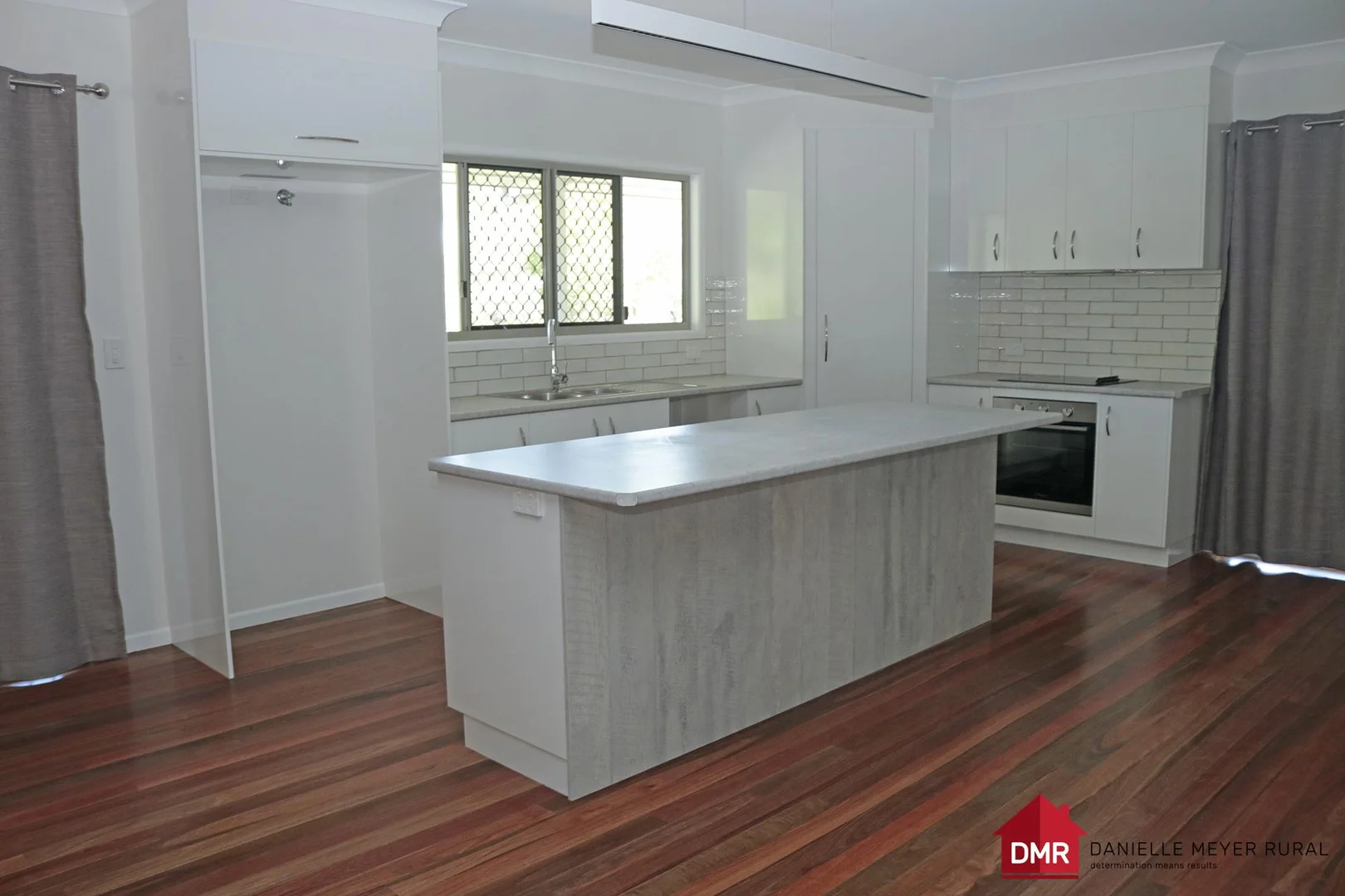 Additional image 2 of 108A Lyons Street, Mundubbera QLD 4626