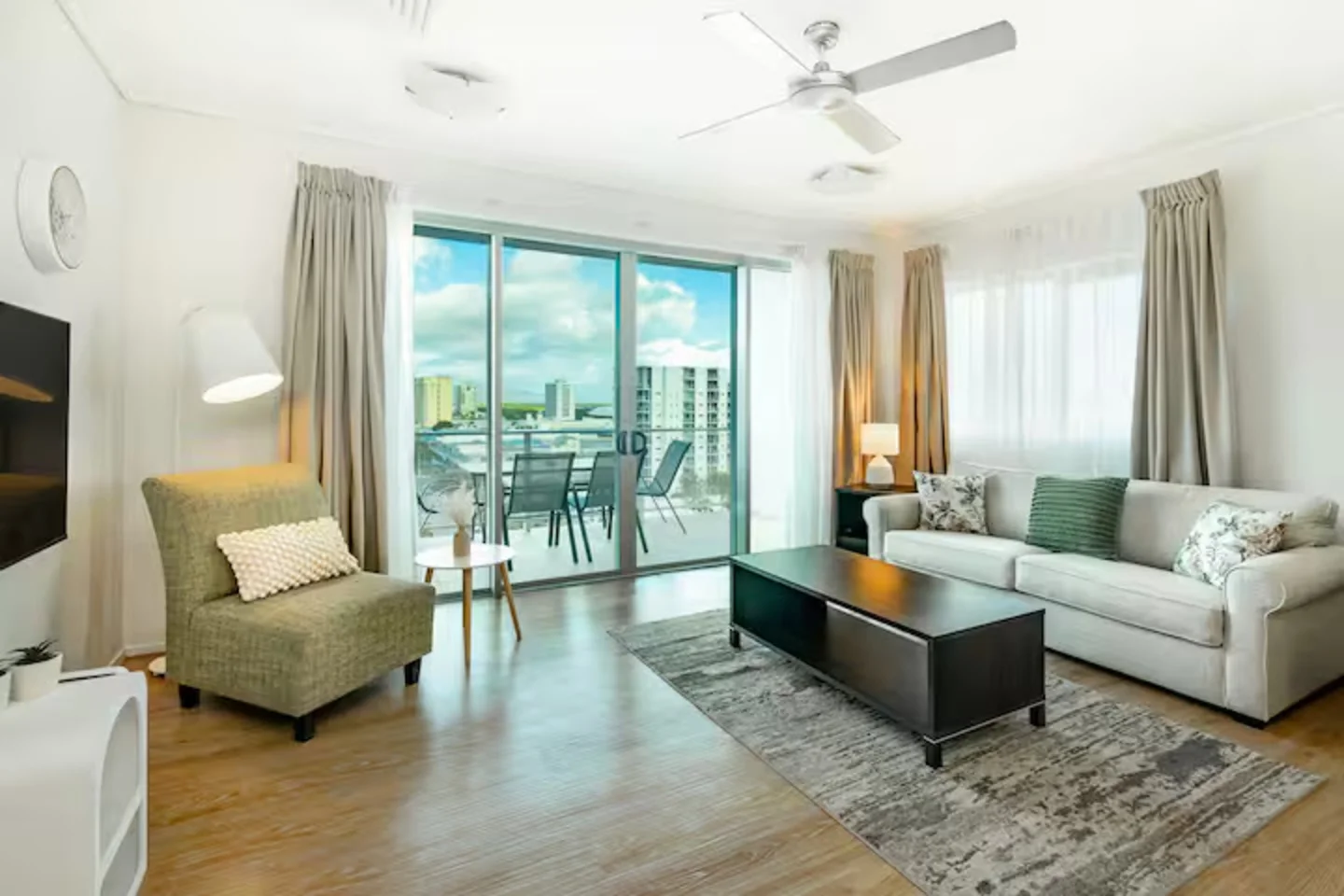 Additional image 2 of 31205/2 Aplin Street, Cairns City QLD 4870