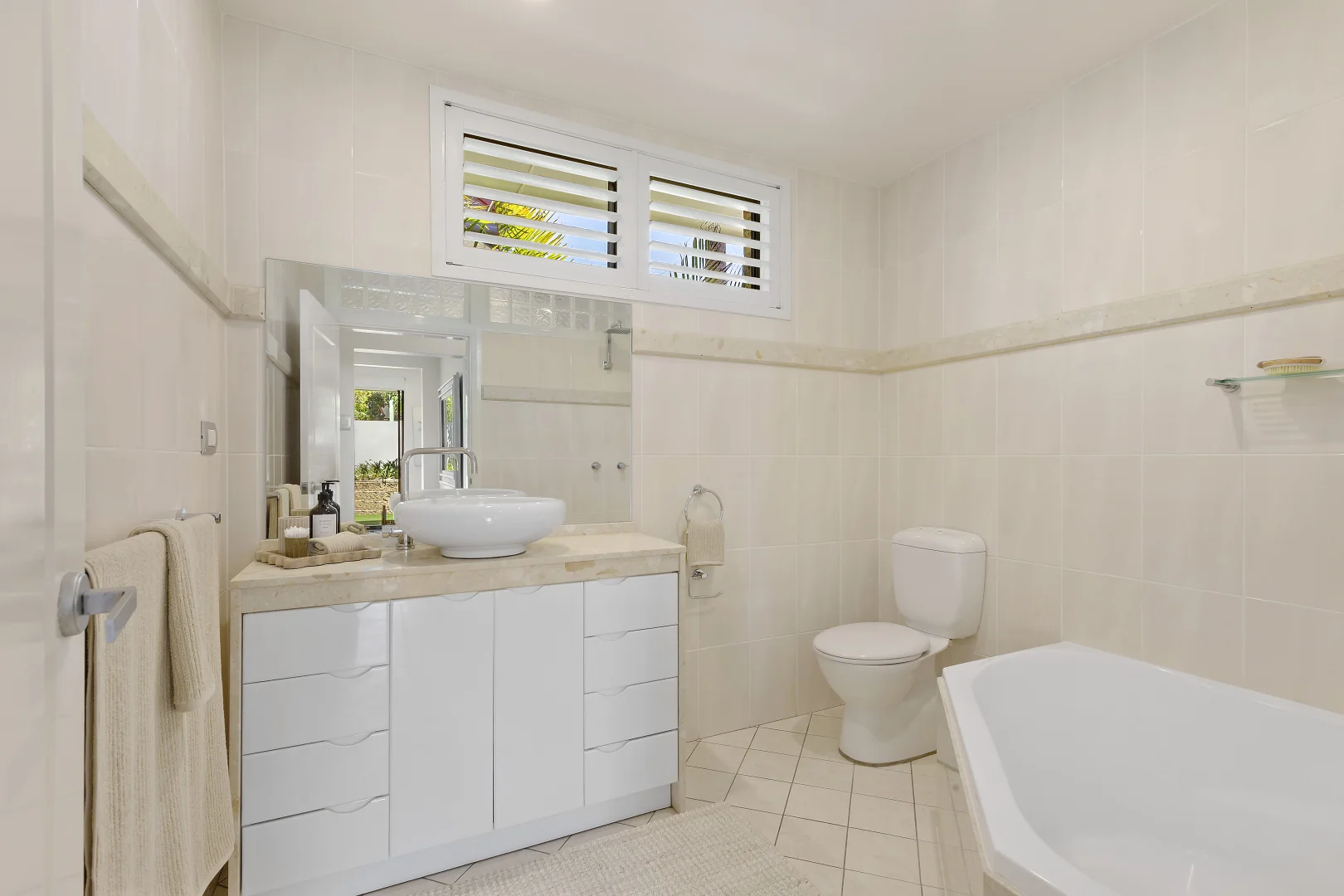 Additional image 21 of 28 Light Street, Bar Beach NSW 2300