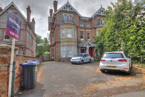 London Road, Reading, Reading RG1