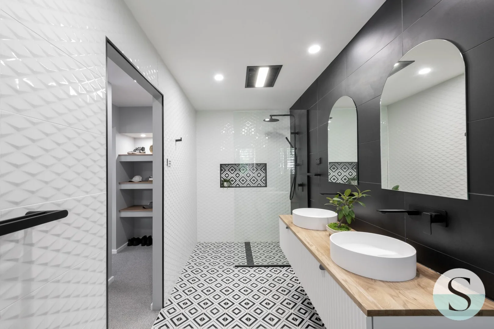 Additional image 27 of 44 Nightshade Crescent, Murrays Beach NSW 2281