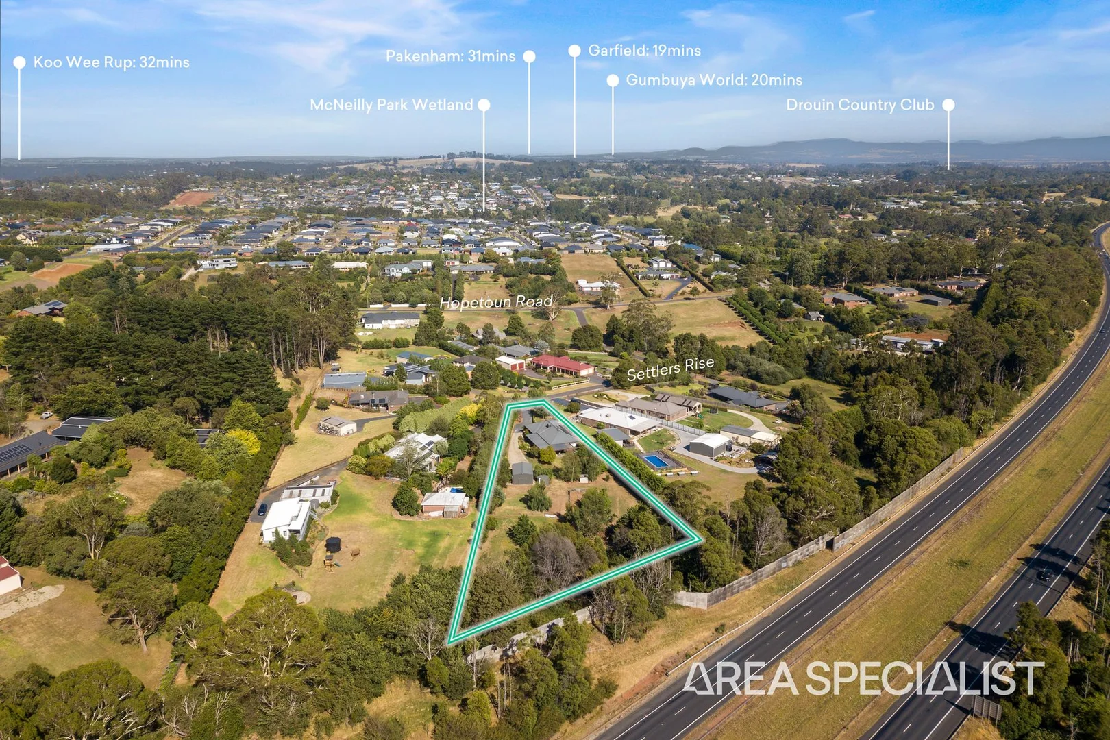 Additional image 28 of 12 Settlers Rise, Drouin VIC 3818