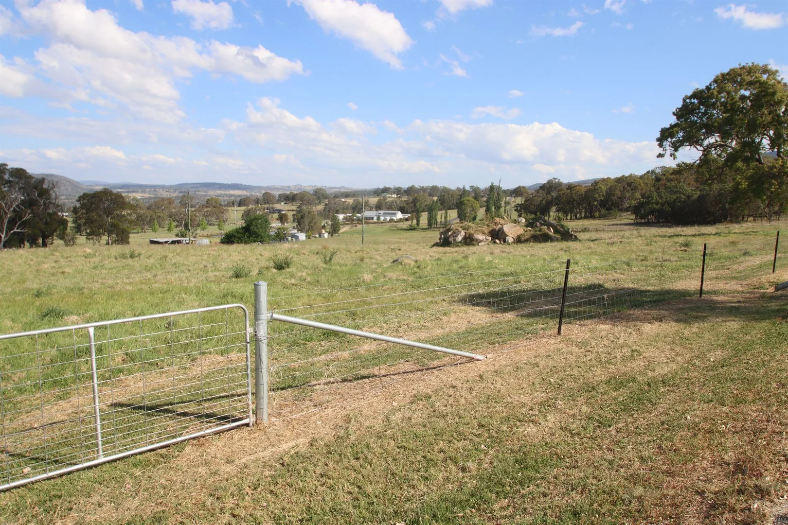 Additional image 2 of 130B Sunnyside Loop Road, Tenterfield NSW 2372