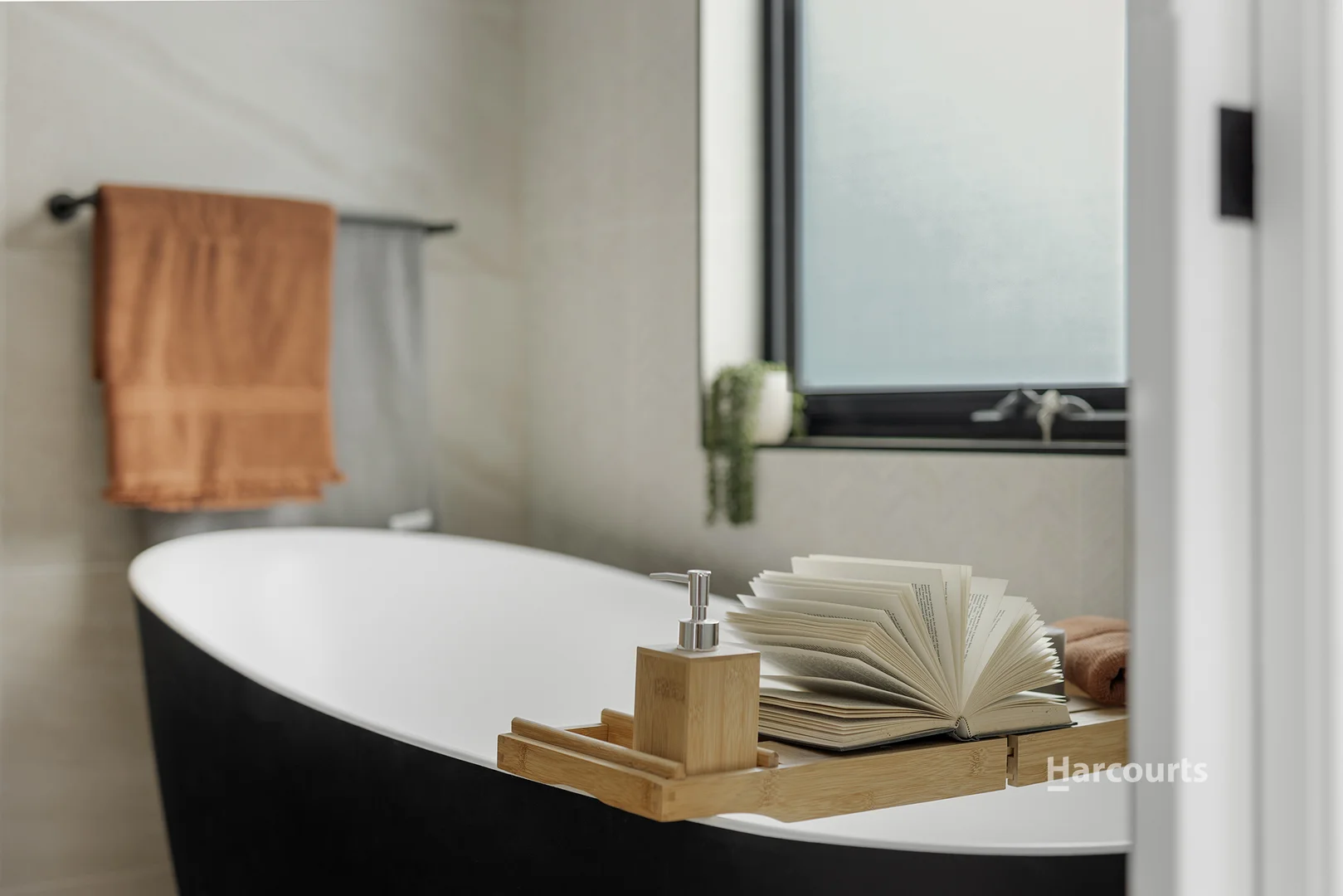 Additional image 21 of 2/4 Arnold Street, Penguin TAS 7316