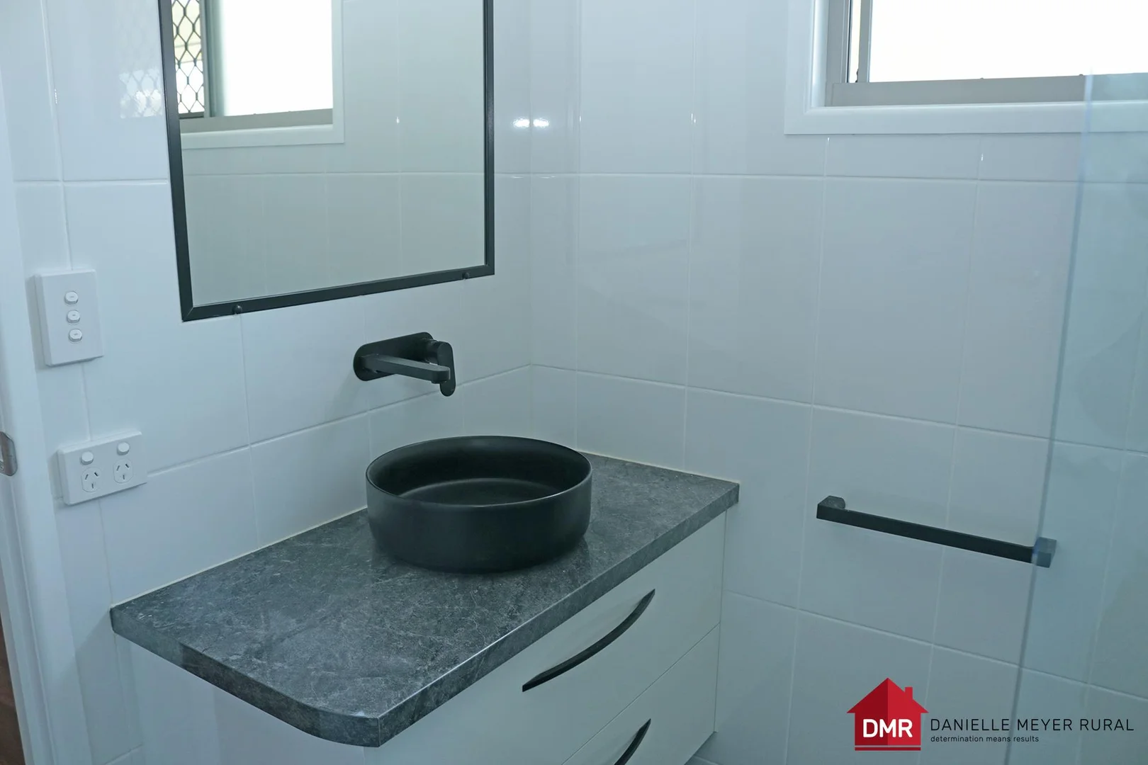 Additional image 7 of 108A Lyons Street, Mundubbera QLD 4626