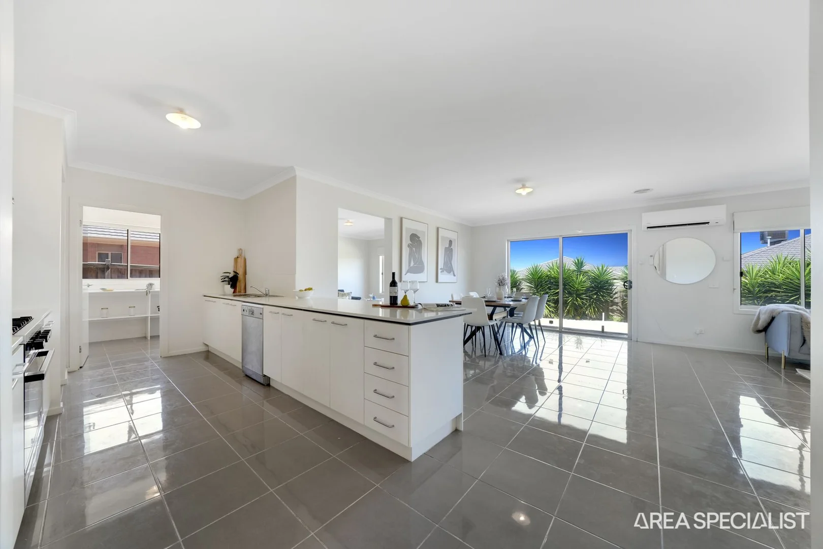 Additional image 9 of 39 Viscosa Road, Brookfield VIC 3338