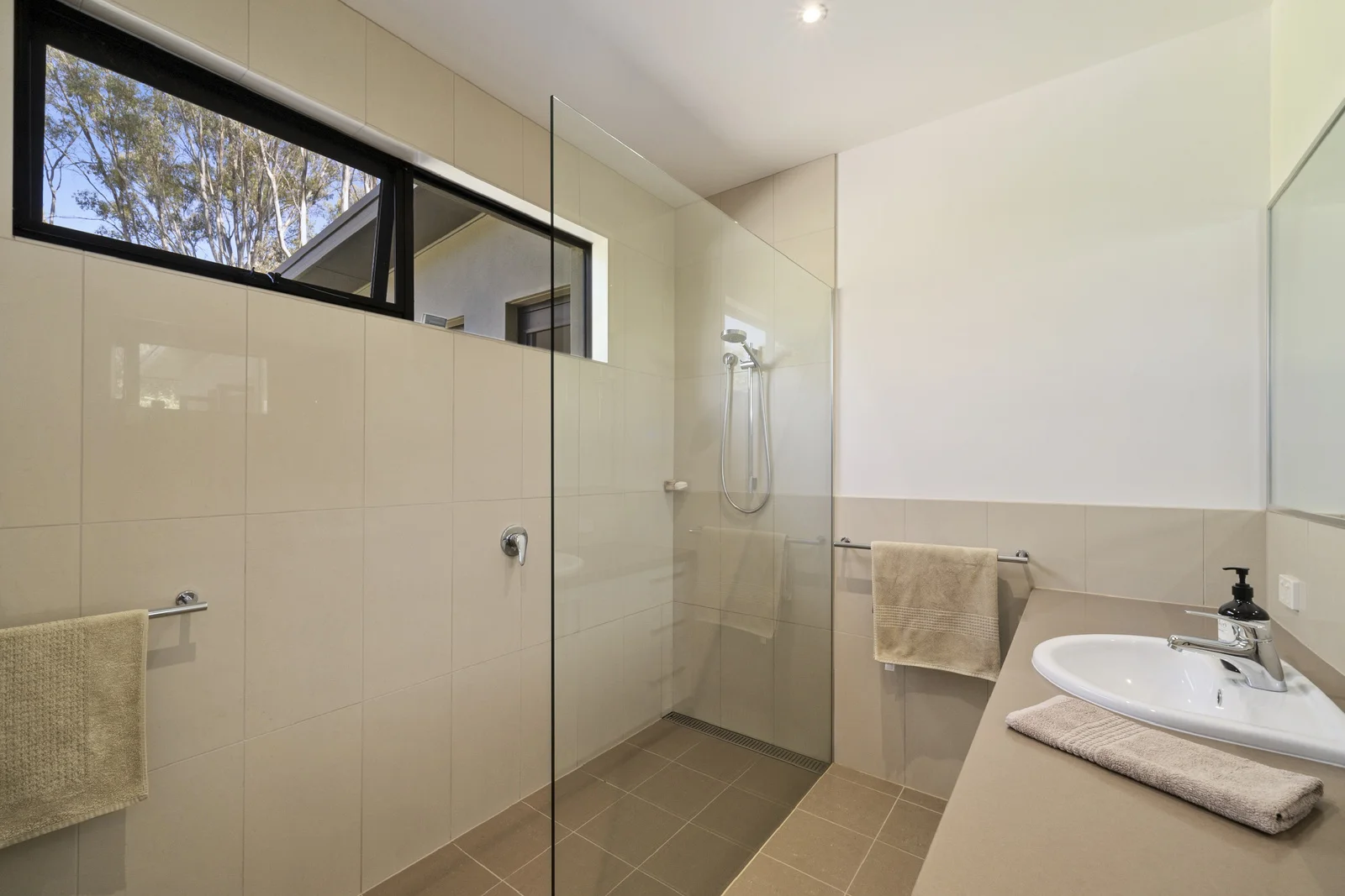 Additional image 10 of 205 Banumum Road, Mansfield VIC 3722