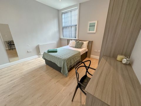 Everton Road L6, Room to rent