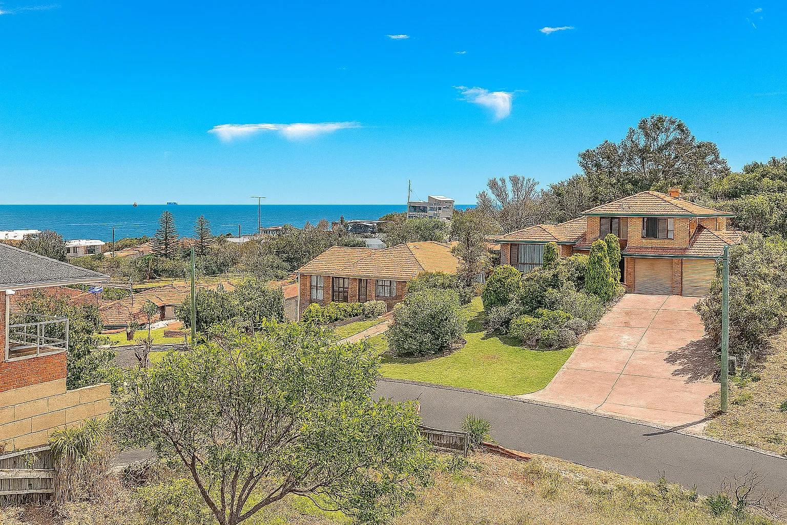 Additional image 39 of 16 Ashford Place, South Bunbury WA 6230