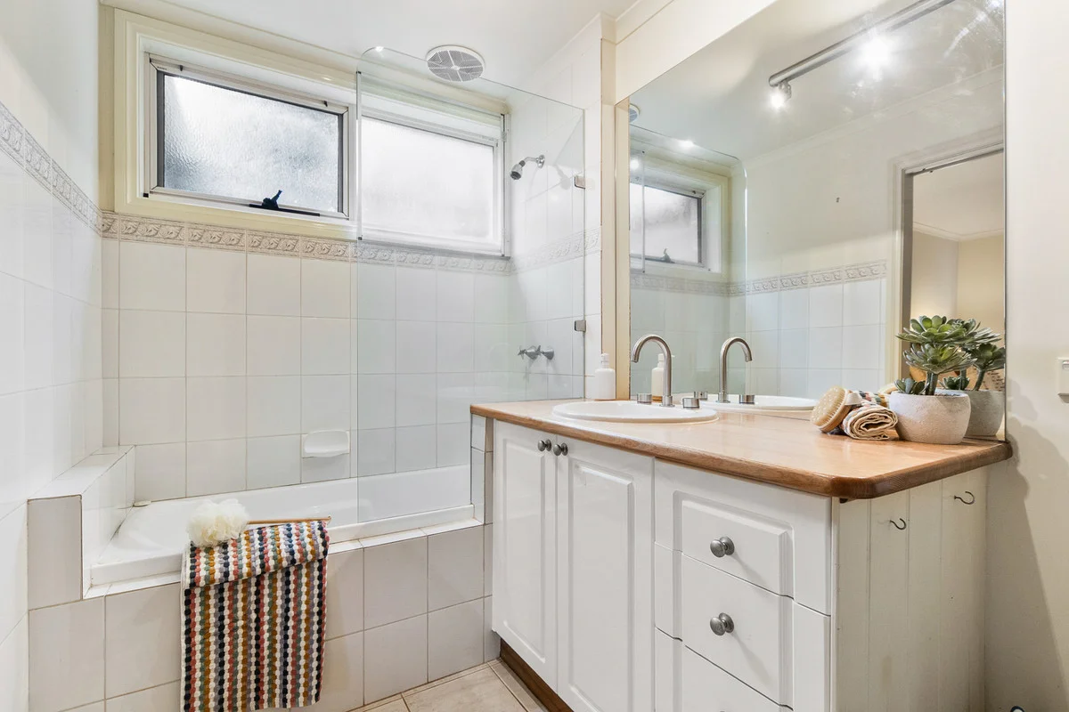 Additional image 11 of 61-63 Station Street, Mount Eliza VIC 3930