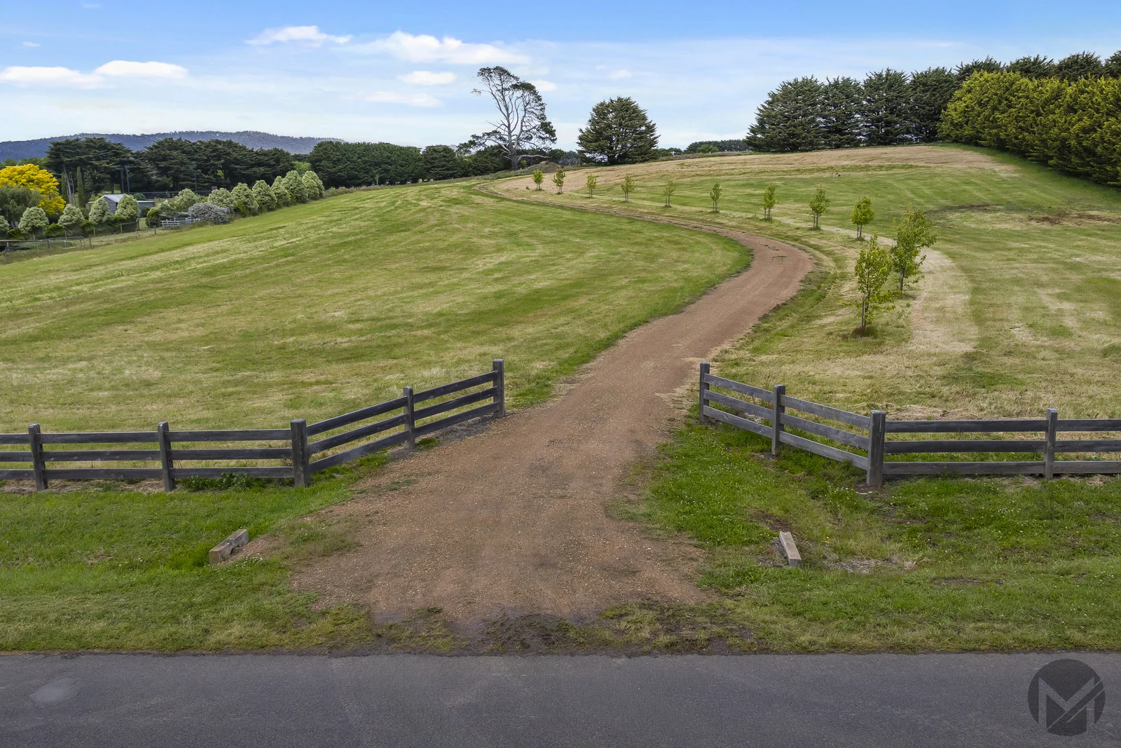 24 Embley Court, Romsey VIC 3434