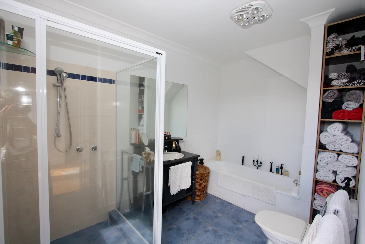 Additional image 17 of 2/2 Tasman Highway, Bicheno TAS 7215