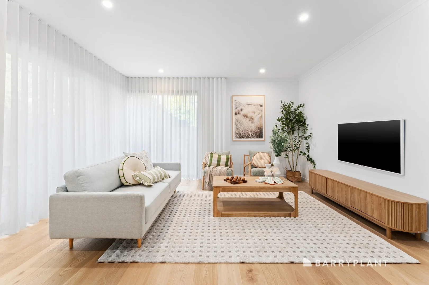 Additional image 2 of 2/40 King Parade, Knoxfield VIC 3180