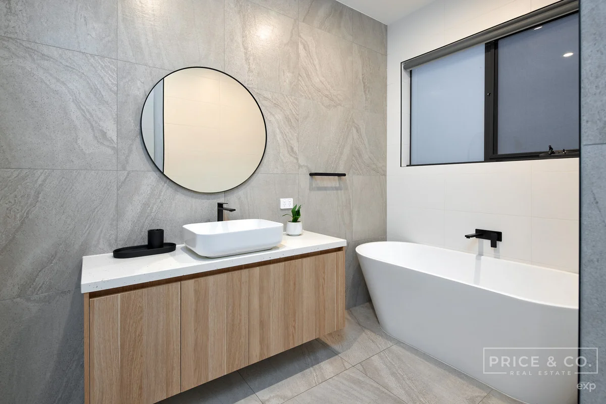 Additional image 10 of 215 Ernstbrook Drive, Clyde VIC 3978