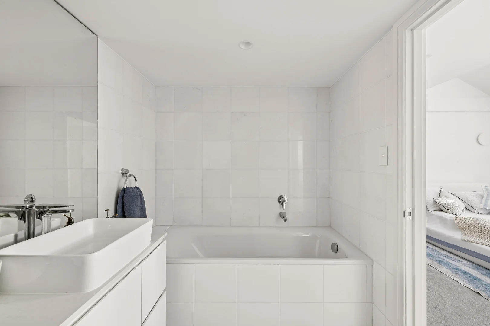 Additional image 20 of 507/6E Cowper Wharf Roadway, Woolloomooloo NSW 2011