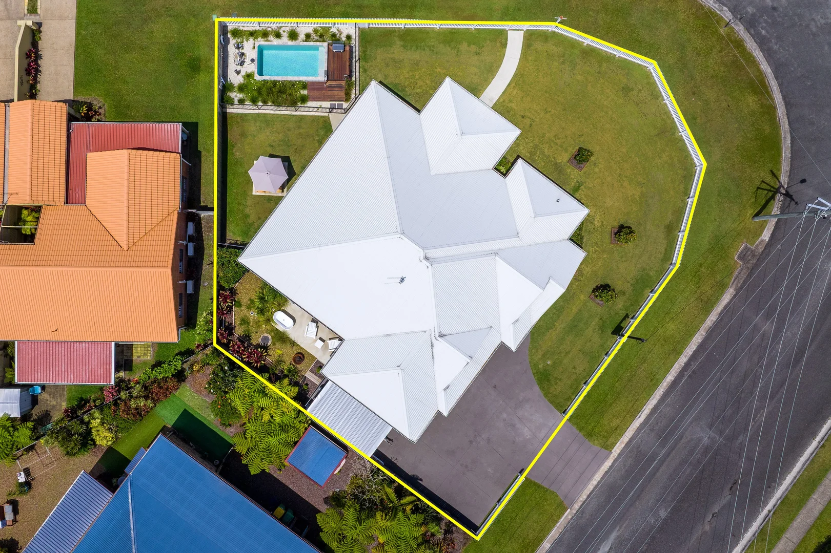 Additional image 28 of 83 Esplanade, Tin Can Bay QLD 4580