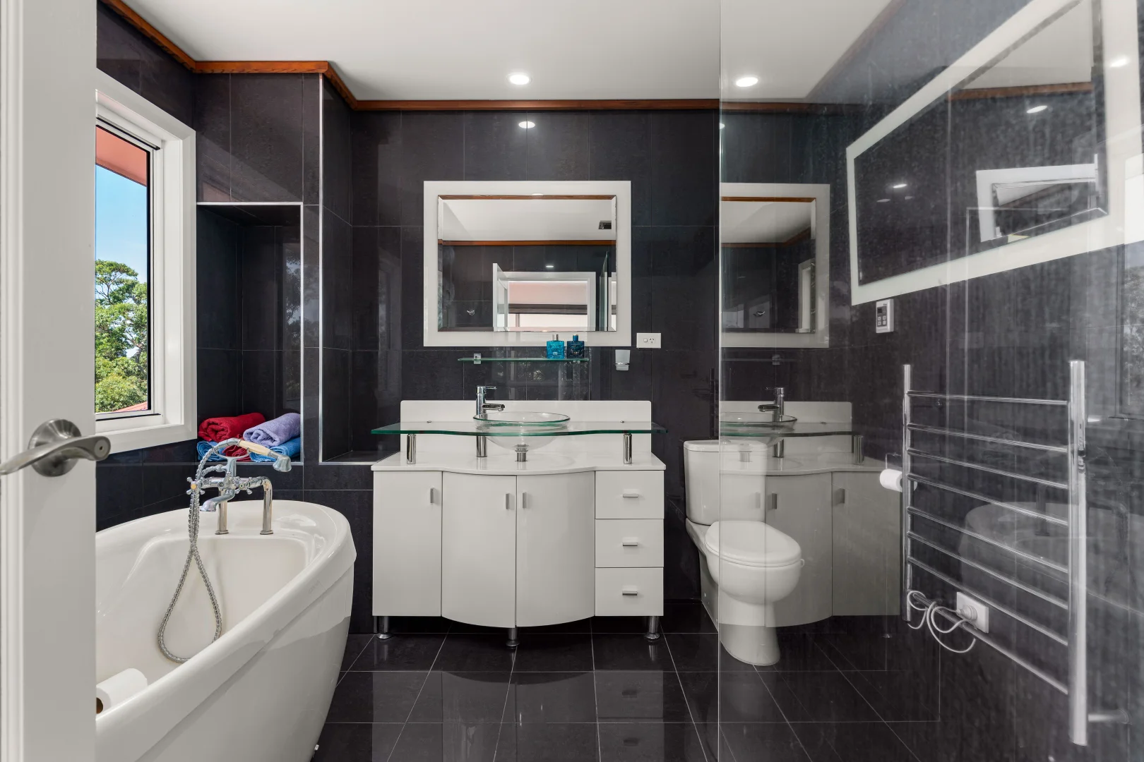 Additional image 13 of 284 River Road, Sussex Inlet NSW 2540