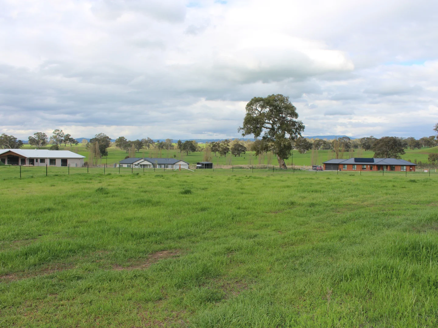 Additional image 2 of 83, 15 Scenic Drive, Mansfield VIC 3722