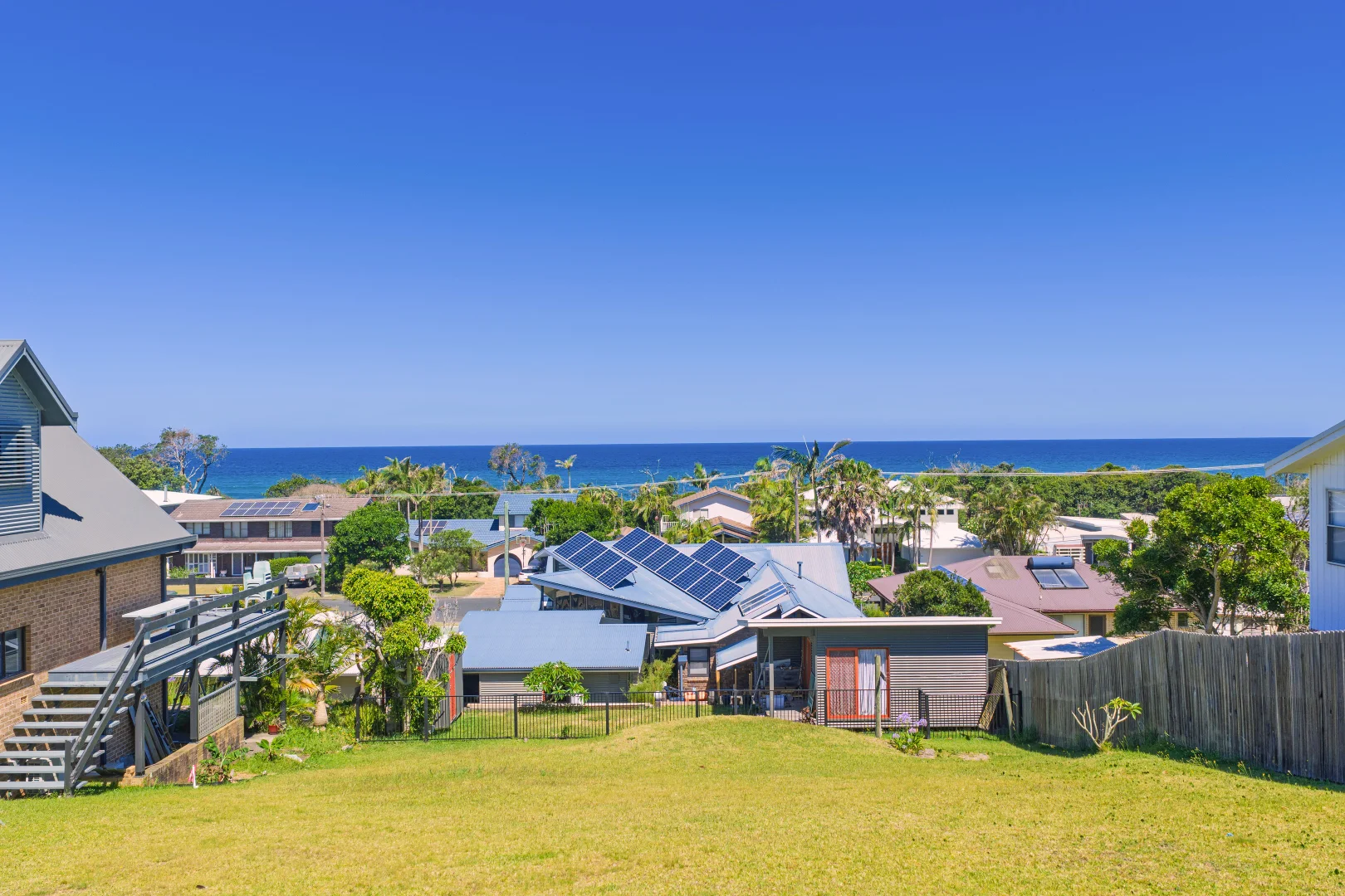 Additional image 4 of 1552 Ocean Drive, Lake Cathie NSW 2445