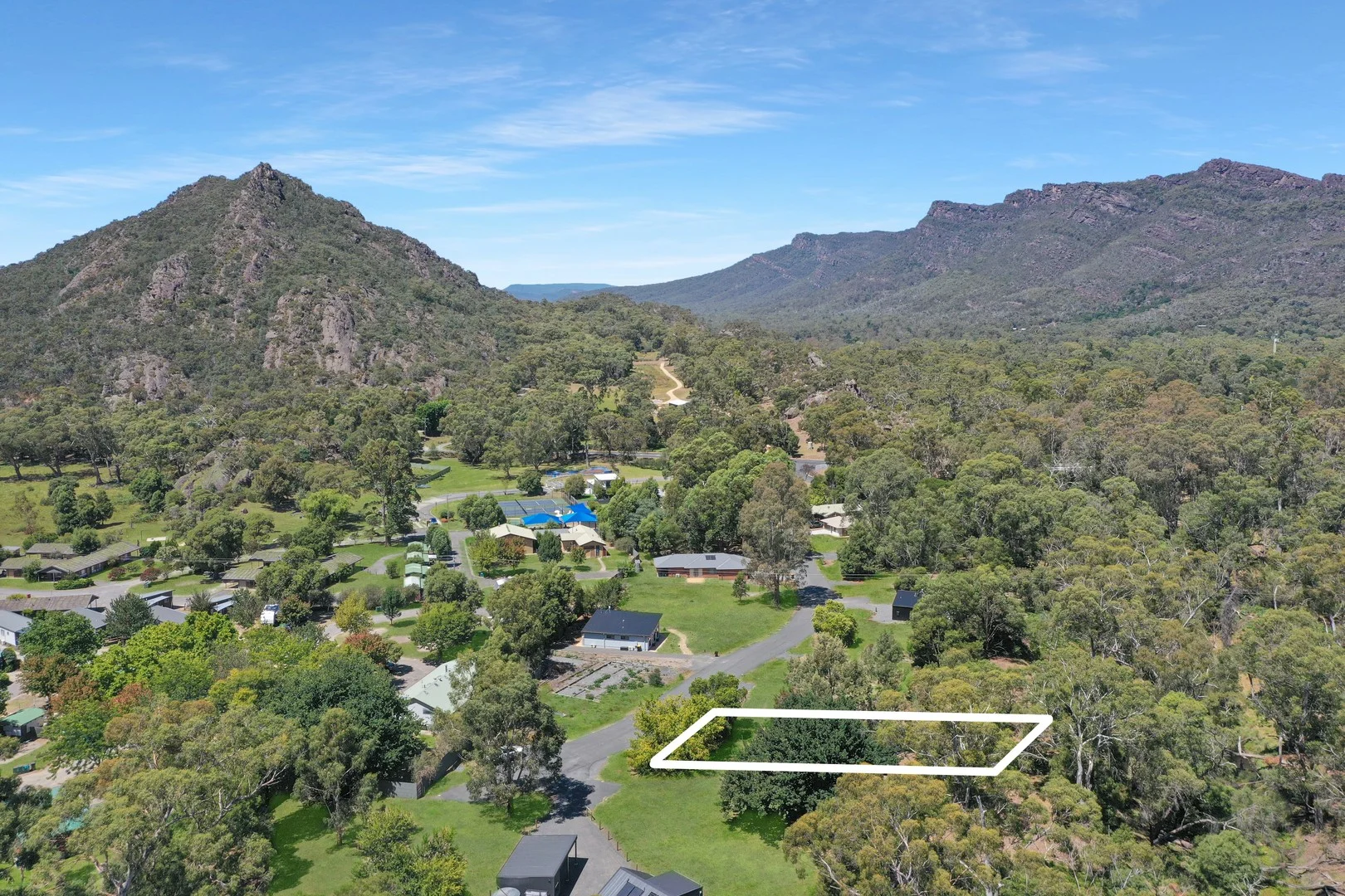 30 Bundaleer Drive, Halls Gap VIC 3381