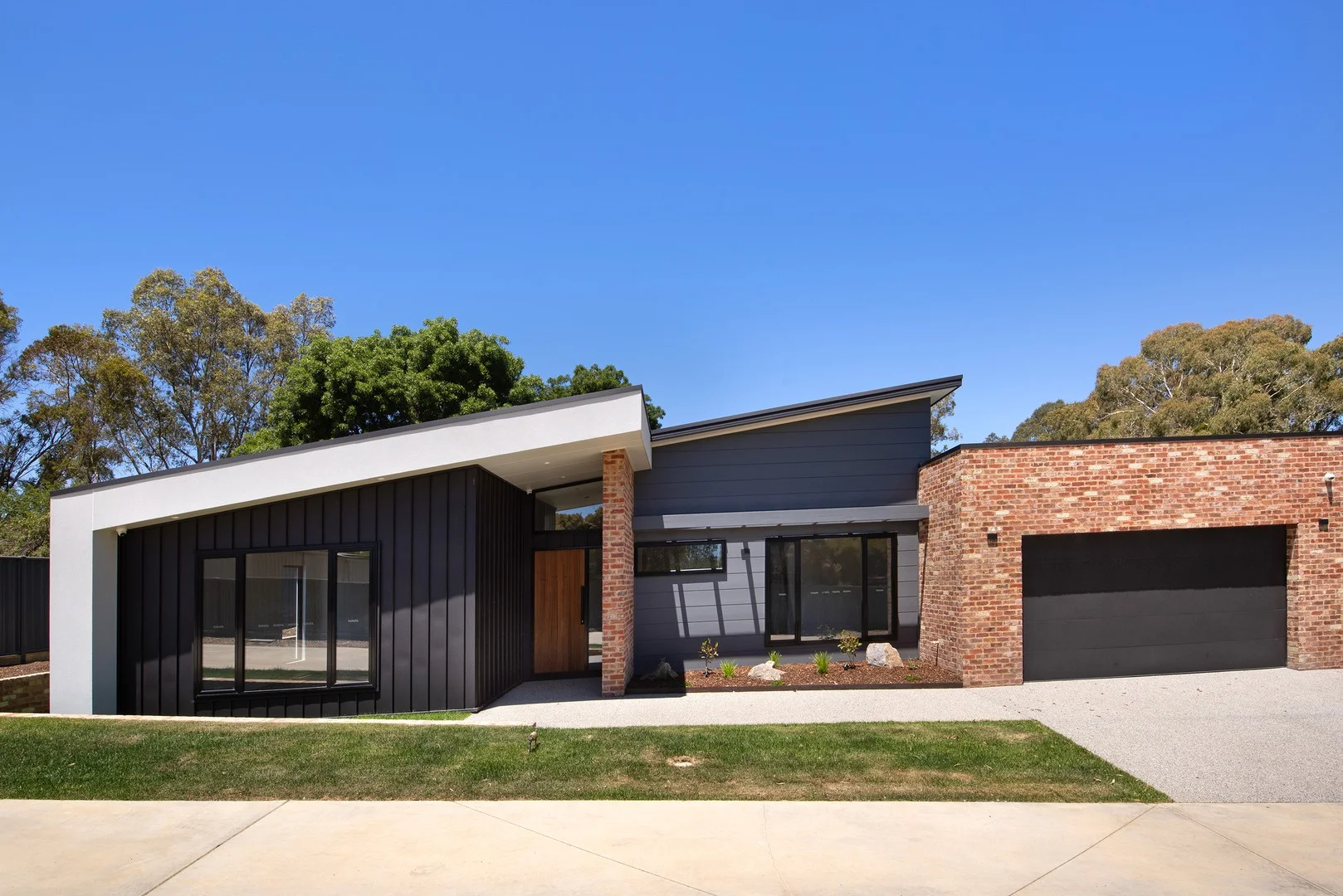 2/59 Moscript Street, Campbells Creek VIC 3451