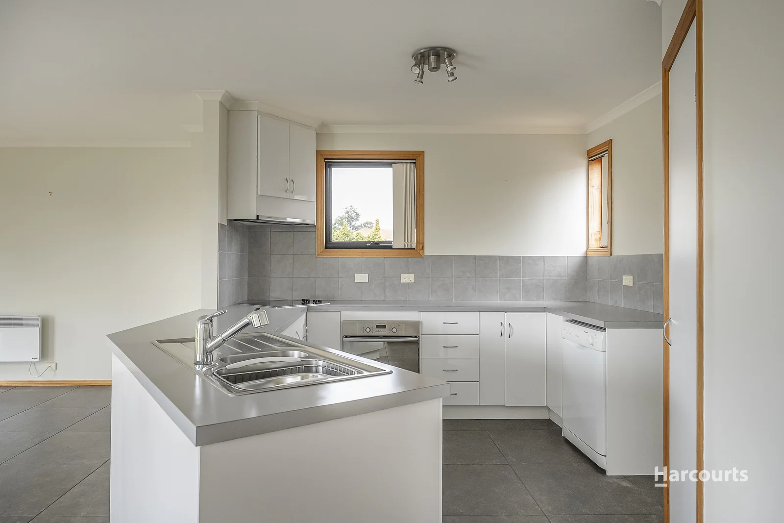 Additional image 6 of 79 Chardonnay Drive, Berriedale TAS 7011