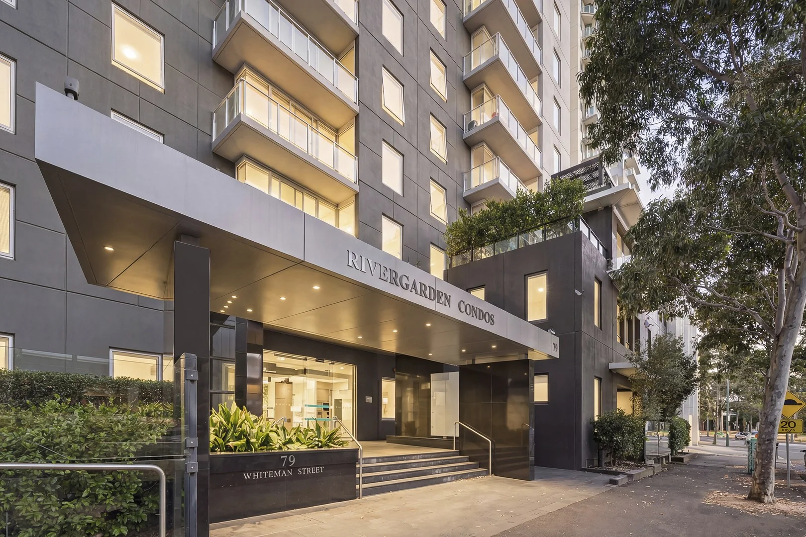 32/79 Whiteman Street, Southbank VIC 3006