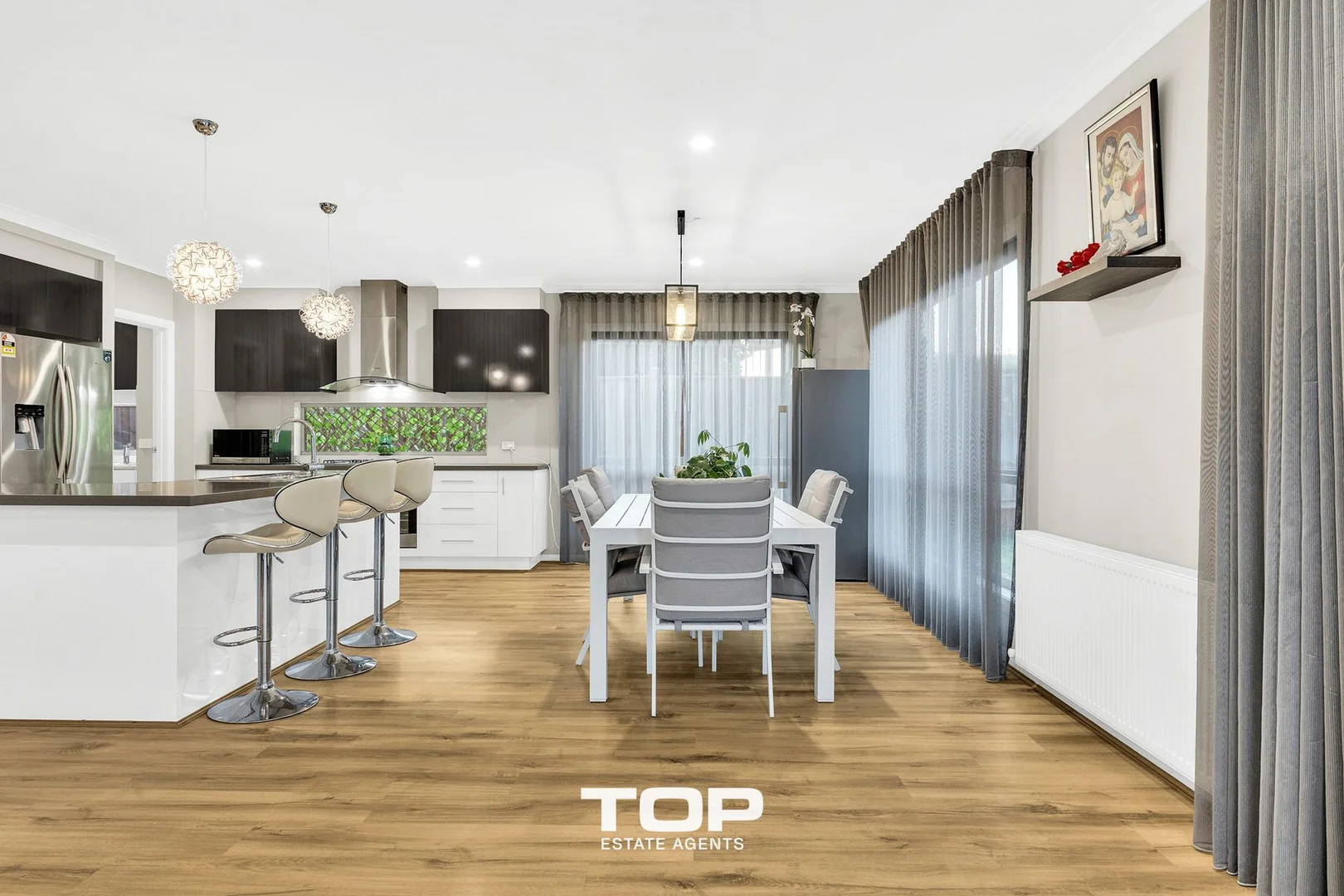 Additional image 11 of 15 Raeburn Drive, Clyde North VIC 3978