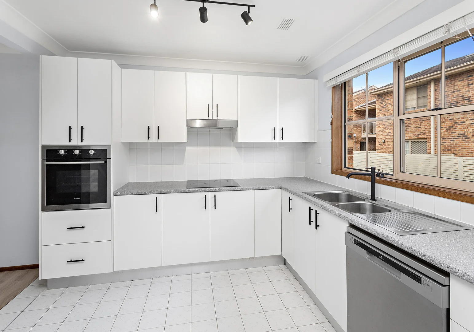 Additional image 5 of 10/5 Robert Street, Corrimal NSW 2518