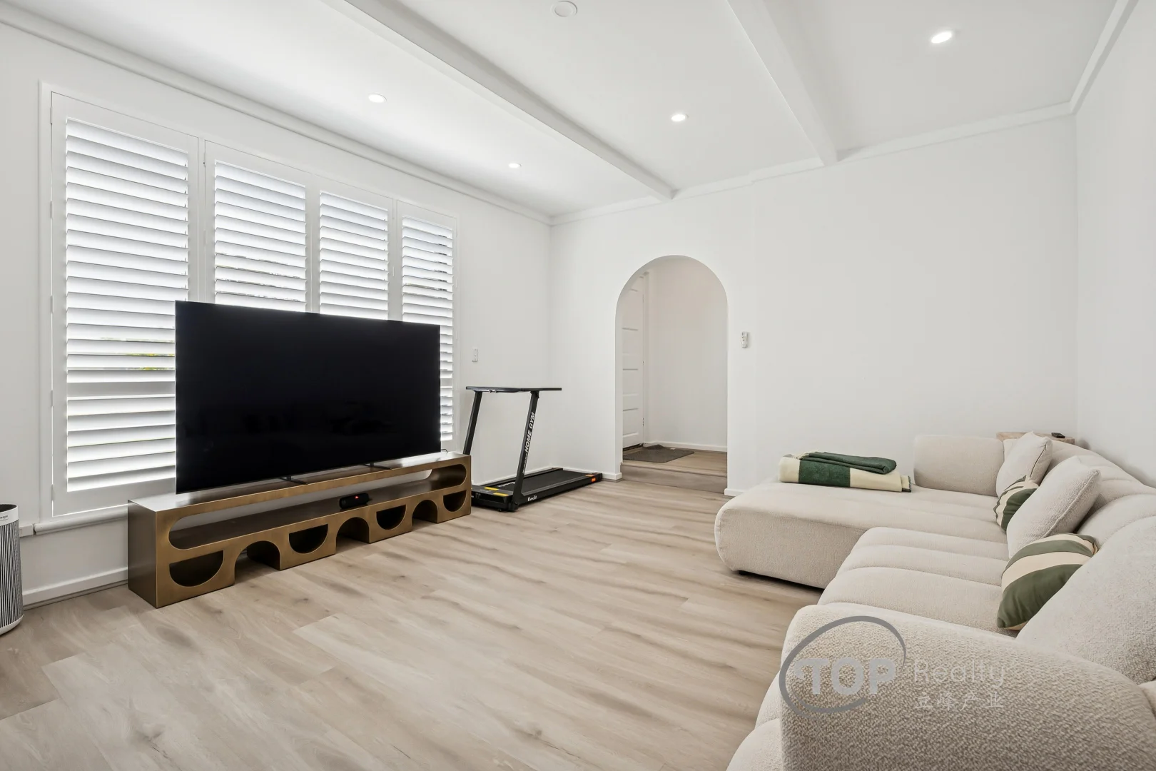 Additional image 3 of 28 Tricourt Grove, Riverton WA 6148