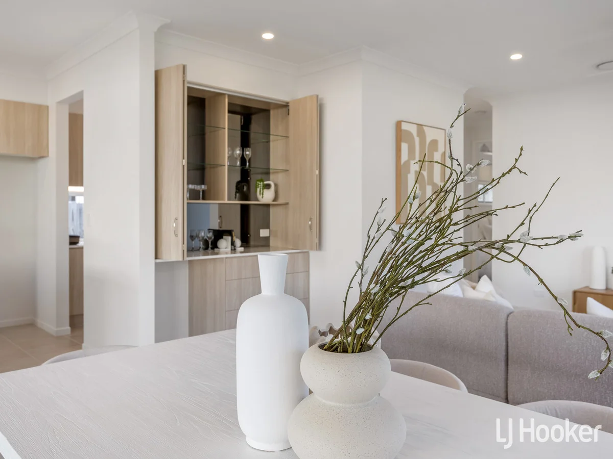 Additional image 7 of Woody Point QLD 4019