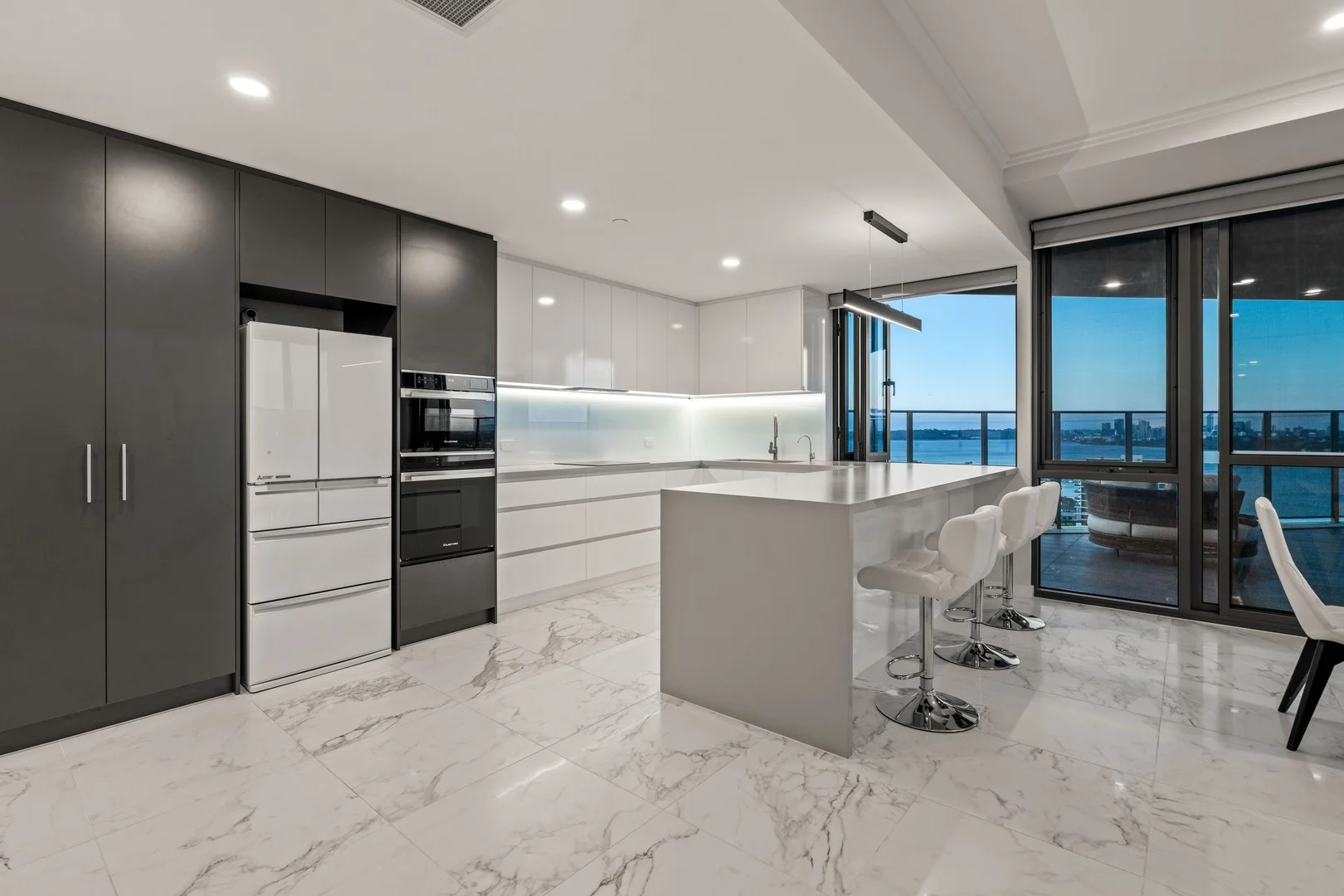 Additional image 4 of 1804/893 Canning Highway, Mount Pleasant WA 6153