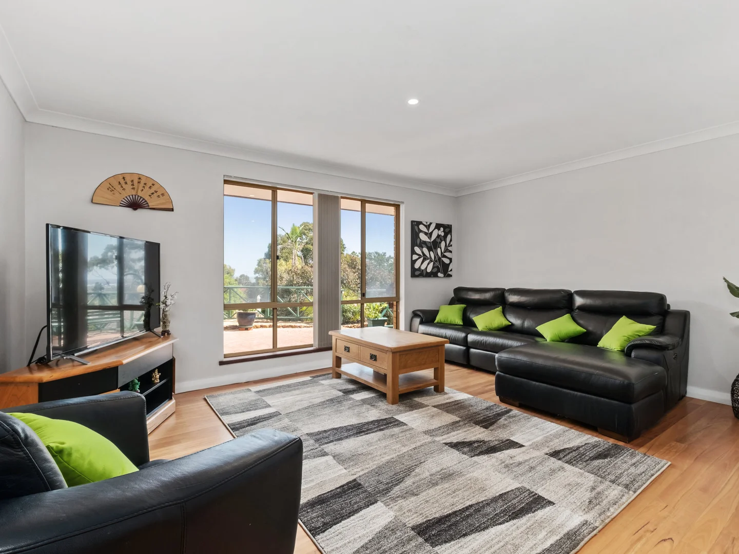 Additional image 16 of 10 Nangana Way, Kalamunda WA 6076