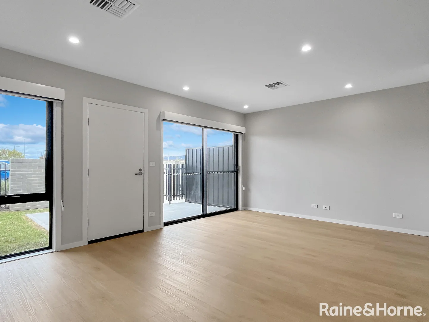 Additional image 3 of 3 Mcfarlane Avenue, Googong NSW 2620