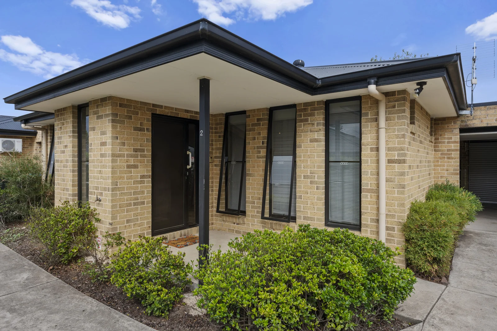 2/22 Bellview Court, Mansfield VIC 3722