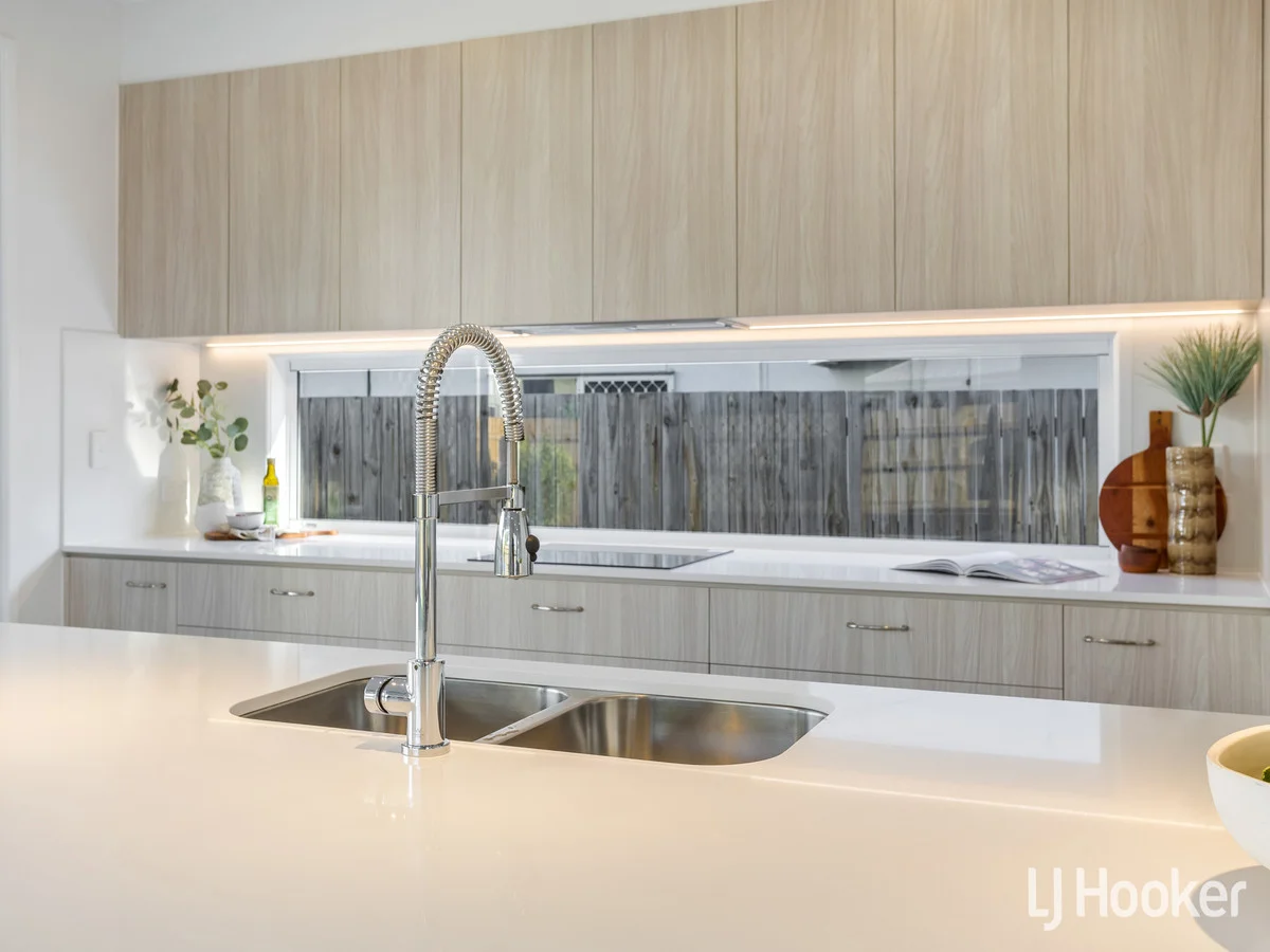 Additional image 10 of Woody Point QLD 4019